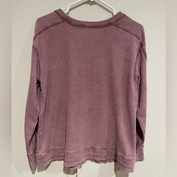 Mauve Jane and Delancey waffle knit shirt with kangaroo pouch pocket. Si… - Picture 6 of 6